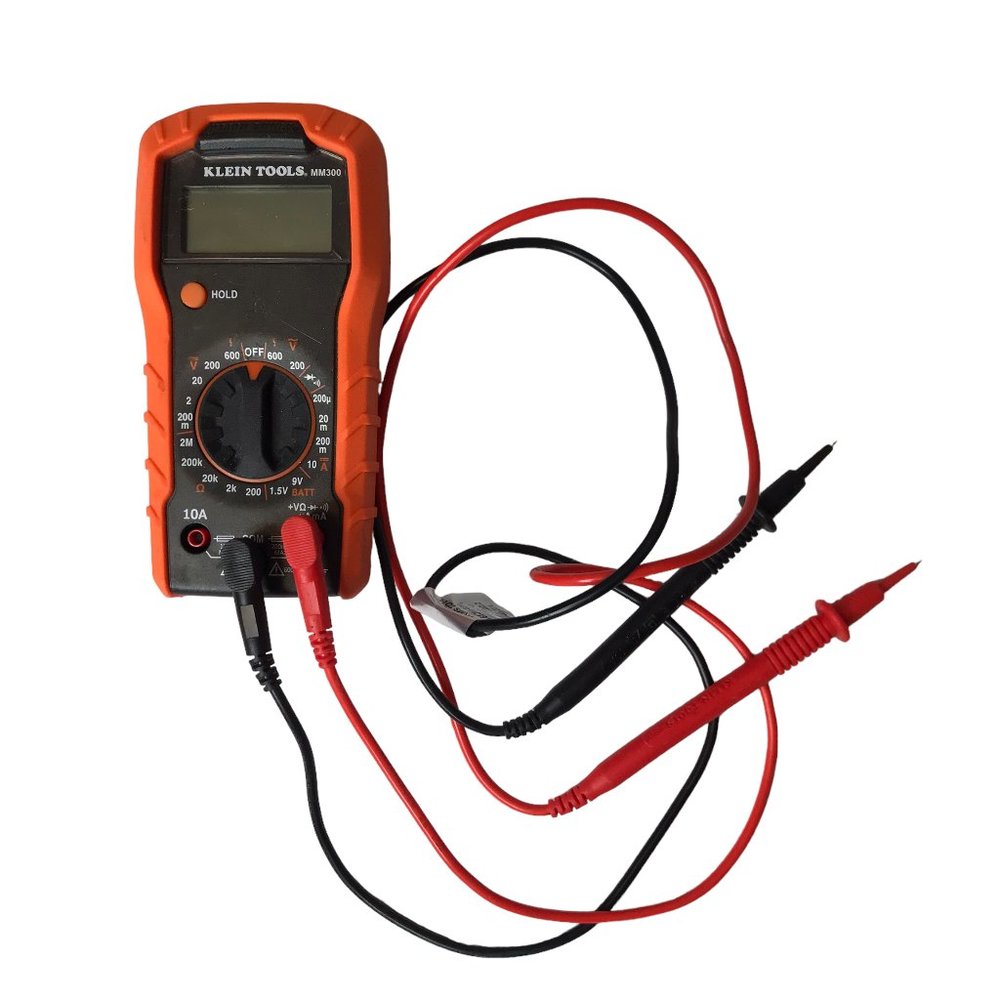 Klein Tools MM300 Digital Multimeter 600V, NWOT, New Voltmeter Volt Meter